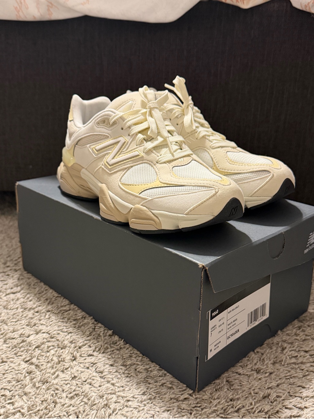 New Balance 9060